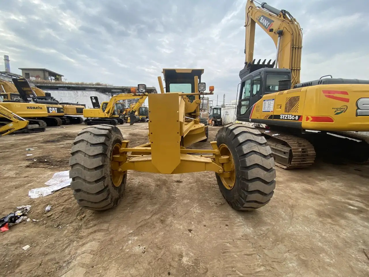 Used grader caterpillar 140H Caterpillar motor grader 140H 140G 120K 120G 14H cheap used grader - Zrovnávač: obrázok 5 Used grader caterpillar 140H Caterpillar motor grader 140H 140G 120K 120G 14H cheap used grader - Zrovnávač: obrázok 5