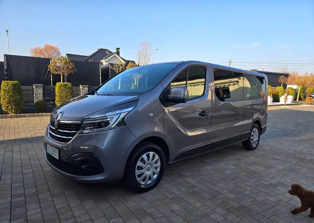 Renault Trafic Grand SpaceClass 2.0 dCi EDC - Automobil: obrázok 2 Renault Trafic Grand SpaceClass 2.0 dCi EDC - Automobil: obrázok 2