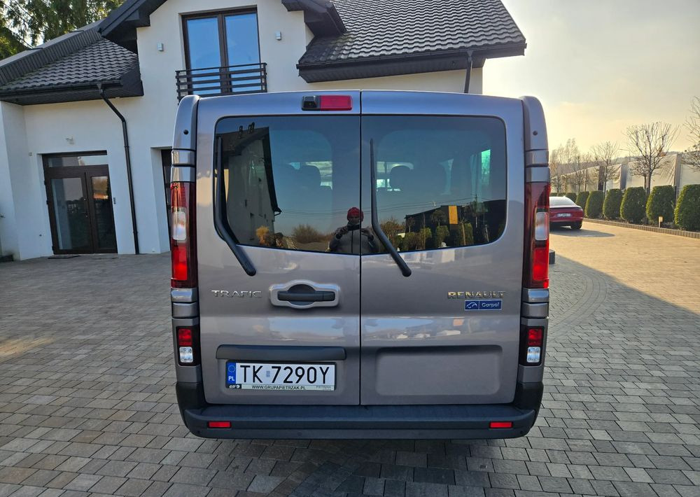 Renault Trafic Grand SpaceClass 2.0 dCi EDC - Minibus, Mikrobus: obrázok 3 Renault Trafic Grand SpaceClass 2.0 dCi EDC - Minibus, Mikrobus: obrázok 3