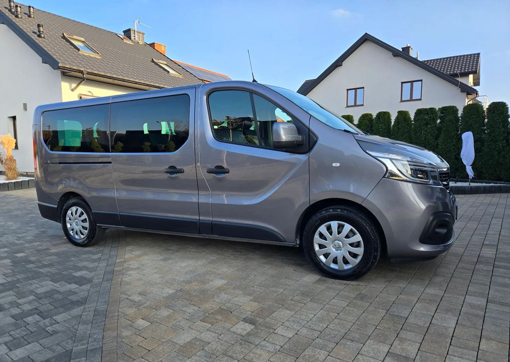Renault Trafic Grand SpaceClass 2.0 dCi EDC - Automobil: obrázok 5 Renault Trafic Grand SpaceClass 2.0 dCi EDC - Automobil: obrázok 5