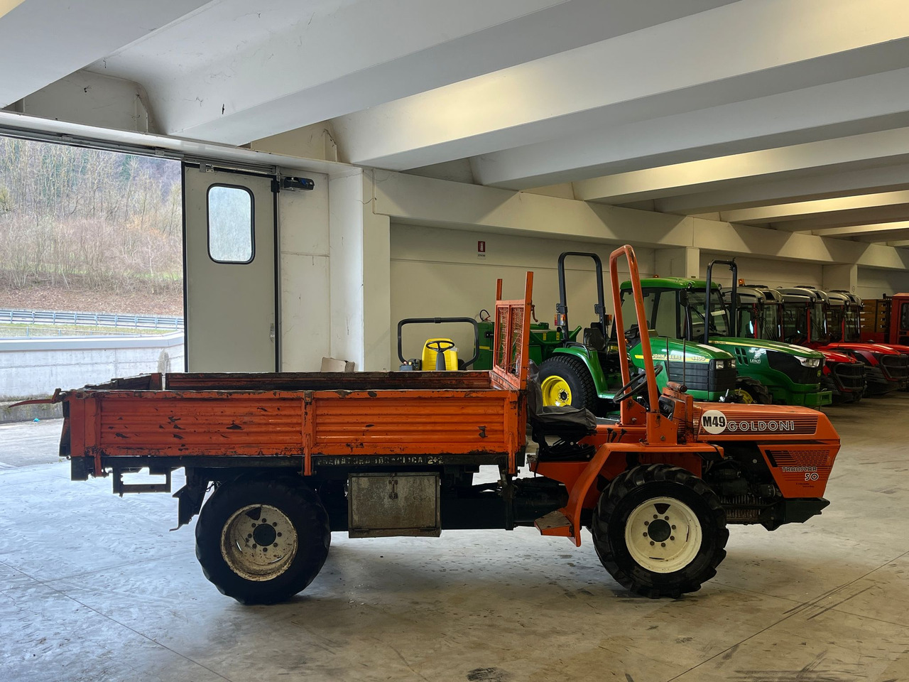 MOTOAGRICOLA GOLDONI TRANSACAR 50 - Traktor: obrázok 4 MOTOAGRICOLA GOLDONI TRANSACAR 50 - Traktor: obrázok 4