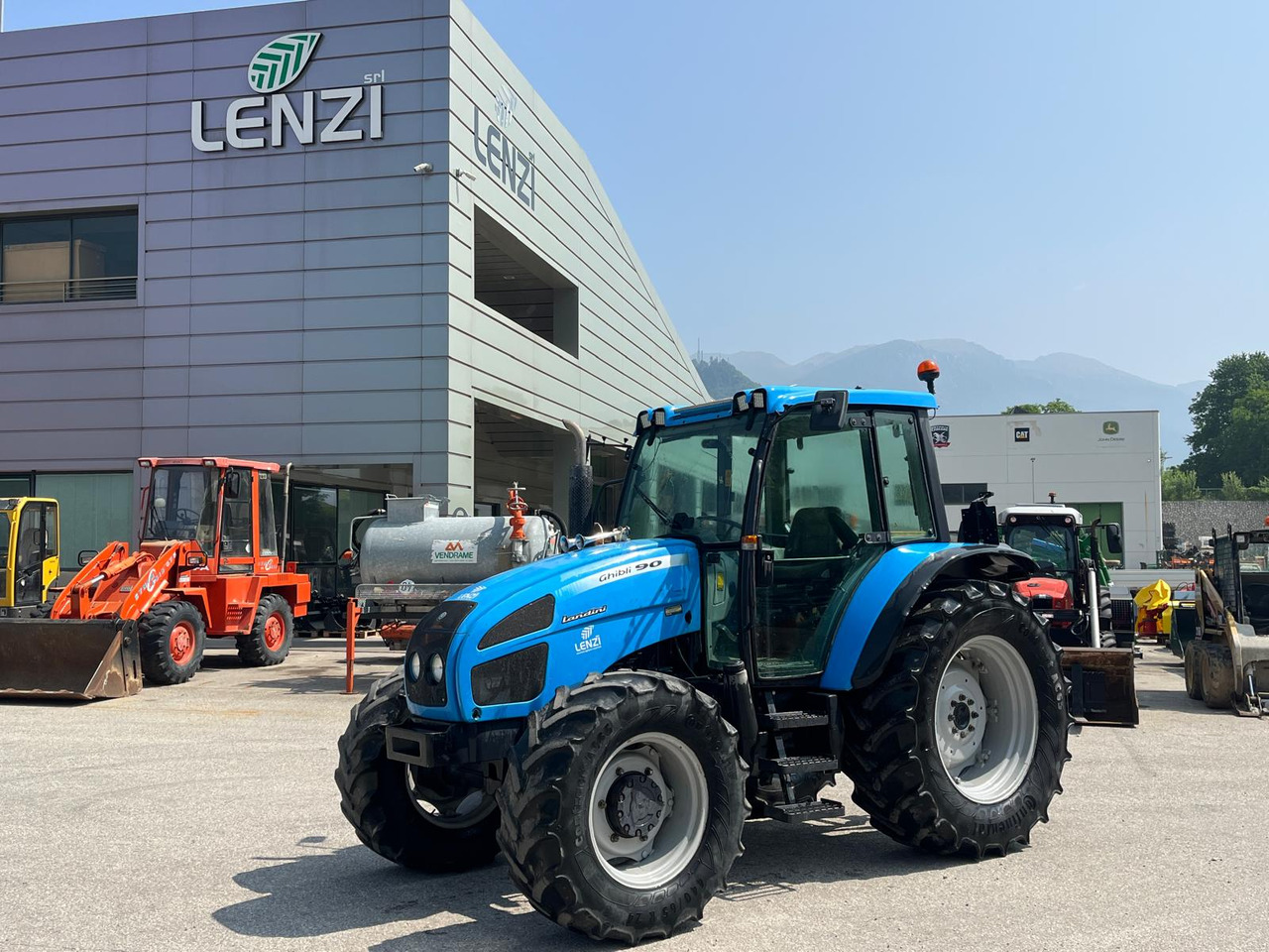 TRATTORE LANDINI GHIBLI 90 - Traktor: obrázok 1 TRATTORE LANDINI GHIBLI 90 - Traktor: obrázok 1