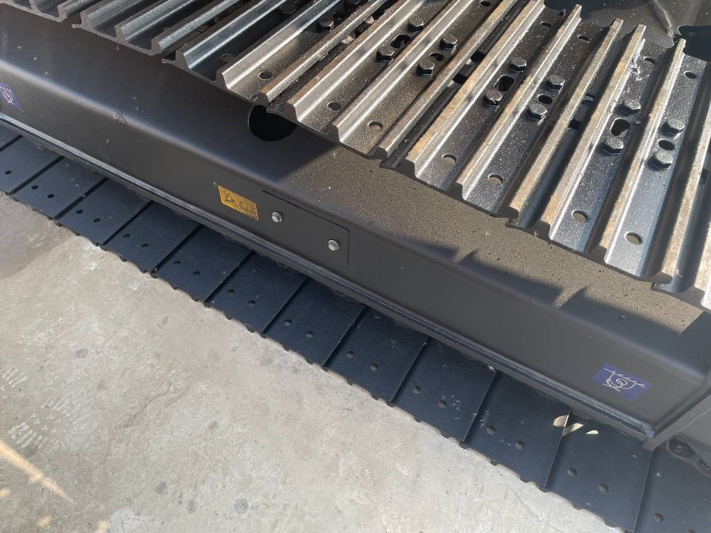 CAT 307E - Pásové rýpadlo: obrázok 4 CAT 307E - Pásové rýpadlo: obrázok 4