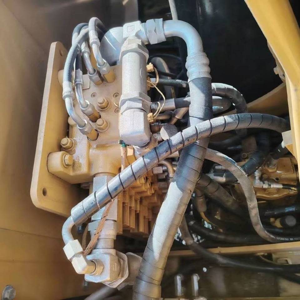 CAT 308 - Mini rýpadlo: obrázok 5 CAT 308 - Mini rýpadlo: obrázok 5