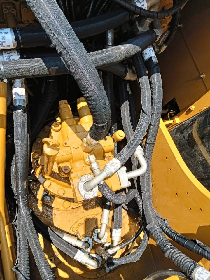 CAT 320 D - Pásové rýpadlo: obrázok 3 CAT 320 D - Pásové rýpadlo: obrázok 3