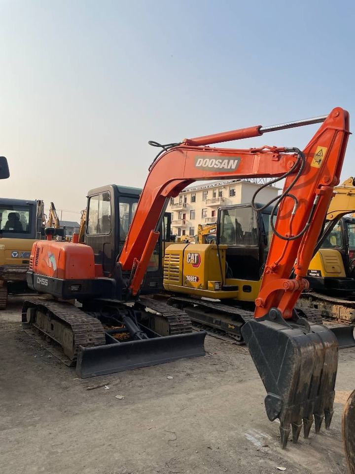 Doosan DH 55 - Mini rýpadlo: obrázok 1 Doosan DH 55 - Mini rýpadlo: obrázok 1