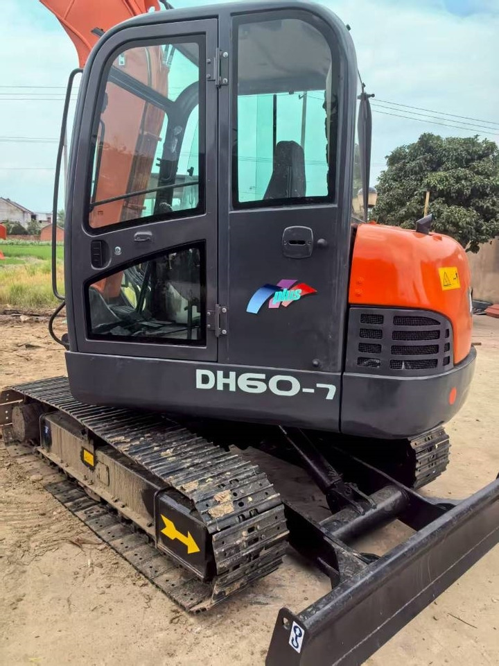 Doosan DH 60-7 - Mini rýpadlo: obrázok 5 Doosan DH 60-7 - Mini rýpadlo: obrázok 5