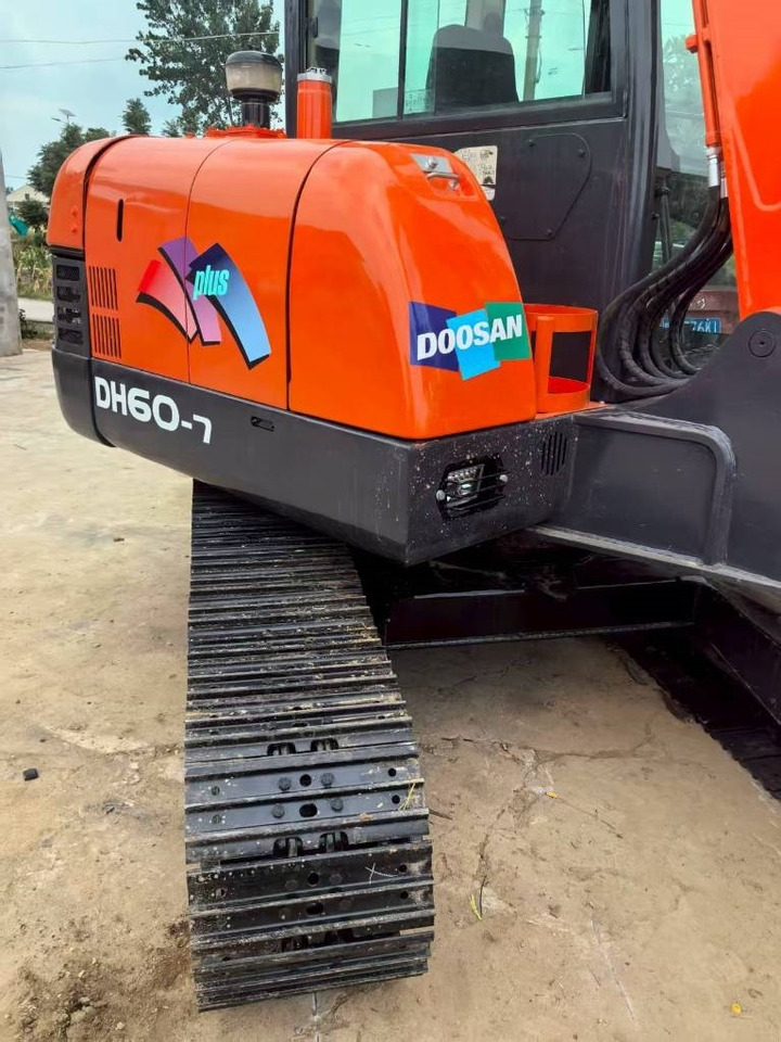 Doosan DH 60-7 - Mini rýpadlo: obrázok 3 Doosan DH 60-7 - Mini rýpadlo: obrázok 3