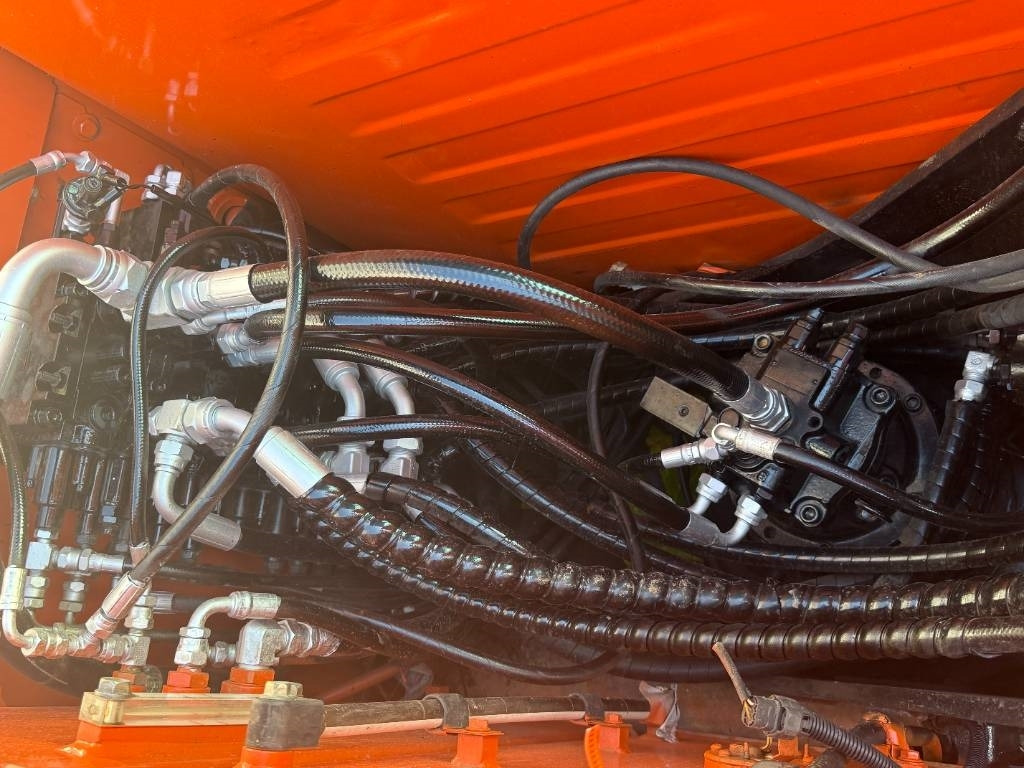 Leasing Doosan DX 75  Doosan DX 75: obrázok 7