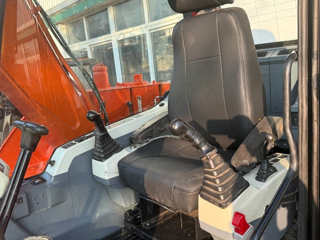 Doosan DX 75 - Pásové rýpadlo: obrázok 3 Doosan DX 75 - Pásové rýpadlo: obrázok 3