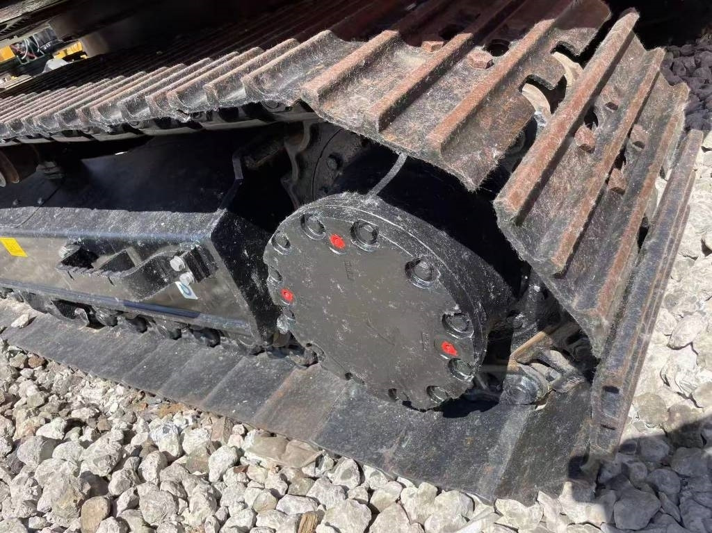 Hitachi ZX 120 - Pásové rýpadlo: obrázok 3 Hitachi ZX 120 - Pásové rýpadlo: obrázok 3