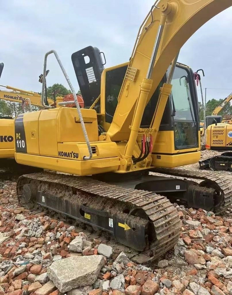 Komatsu PC 110 - Pásové rýpadlo: obrázok 2 Komatsu PC 110 - Pásové rýpadlo: obrázok 2
