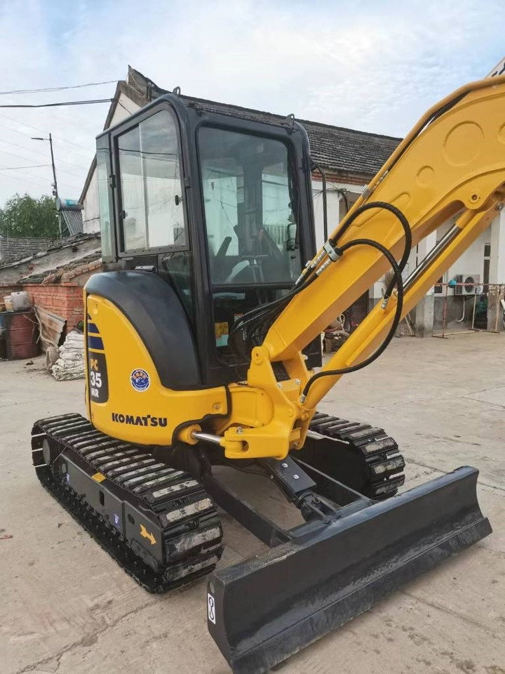 Komatsu PC 35 - Mini rýpadlo: obrázok 2 Komatsu PC 35 - Mini rýpadlo: obrázok 2