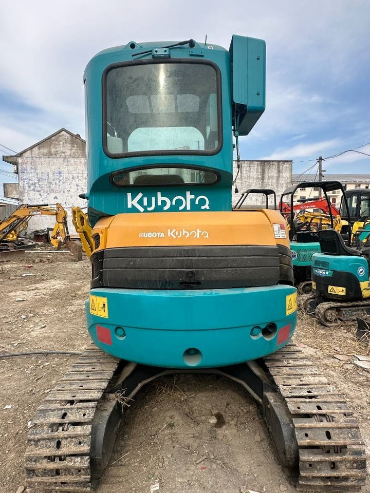 Kubota 30 - Pásové rýpadlo: obrázok 4 Kubota 30 - Pásové rýpadlo: obrázok 4