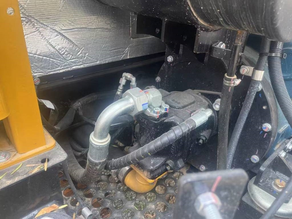 Sany SY 60 C - Mini rýpadlo: obrázok 5 Sany SY 60 C - Mini rýpadlo: obrázok 5