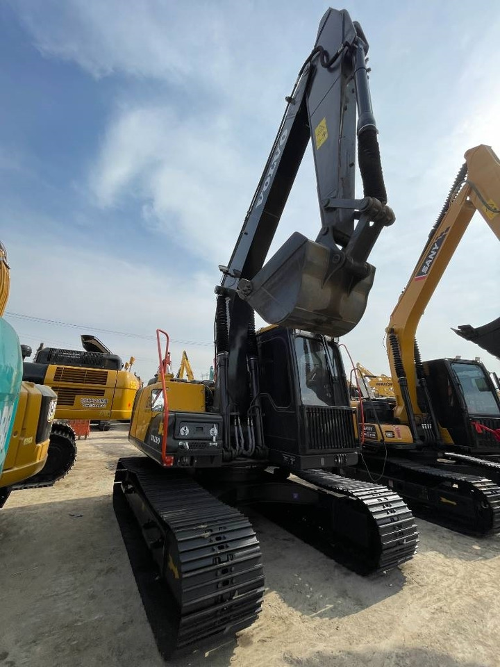 Volvo EC 140 - Pásové rýpadlo: obrázok 3 Volvo EC 140 - Pásové rýpadlo: obrázok 3