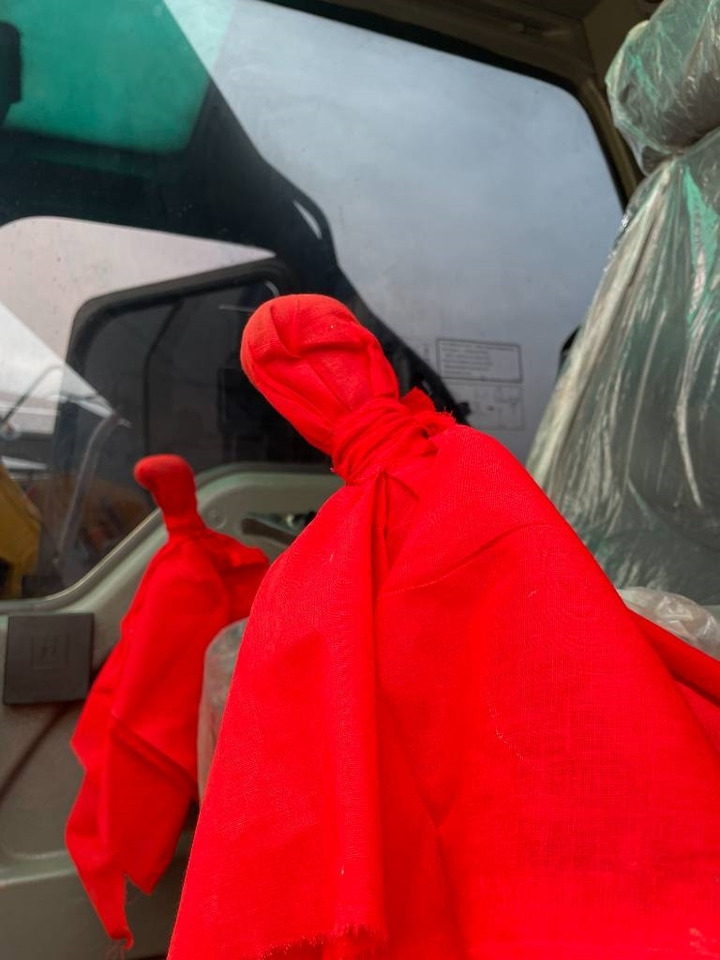 Volvo EC 240 - Pásové rýpadlo: obrázok 3 Volvo EC 240 - Pásové rýpadlo: obrázok 3