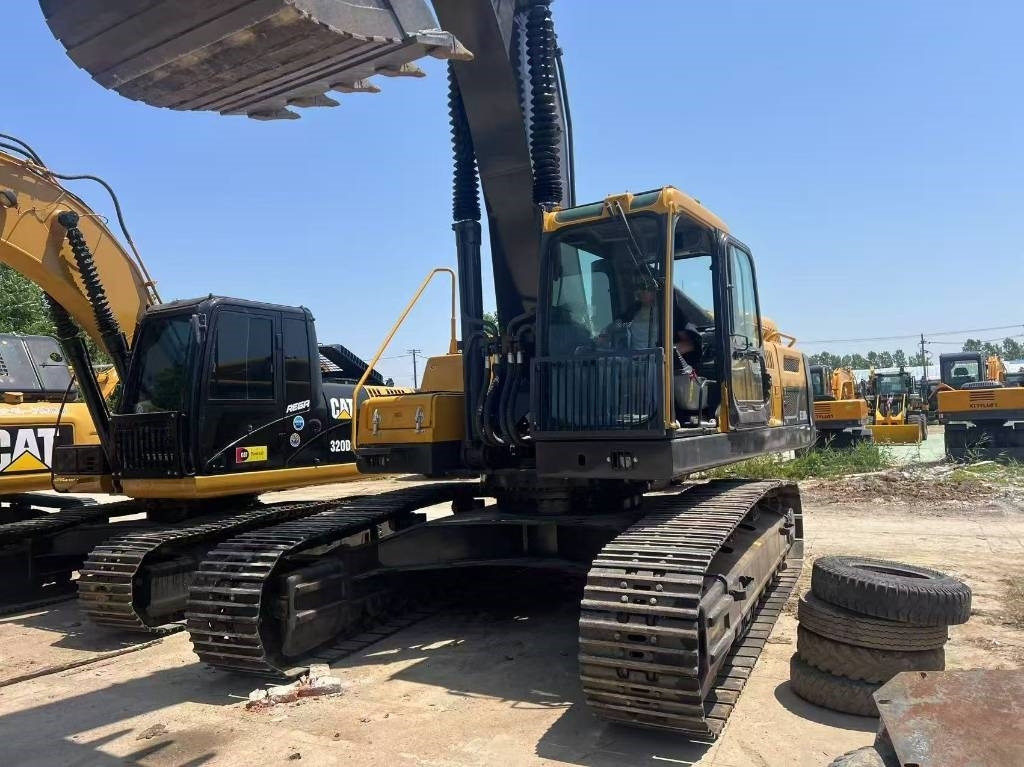 Volvo EC 380 - Pásové rýpadlo: obrázok 3 Volvo EC 380 - Pásové rýpadlo: obrázok 3