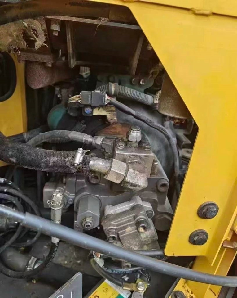 Volvo EC 80 D - Pásové rýpadlo: obrázok 3 Volvo EC 80 D - Pásové rýpadlo: obrázok 3