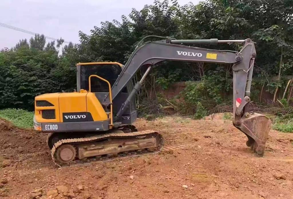 Volvo EC 80 D - Pásové rýpadlo: obrázok 1 Volvo EC 80 D - Pásové rýpadlo: obrázok 1
