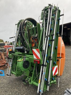 Amazone UF 1201 PREMIUM - Postrekovač za traktor: obrázok 4 Amazone UF 1201 PREMIUM - Postrekovač za traktor: obrázok 4