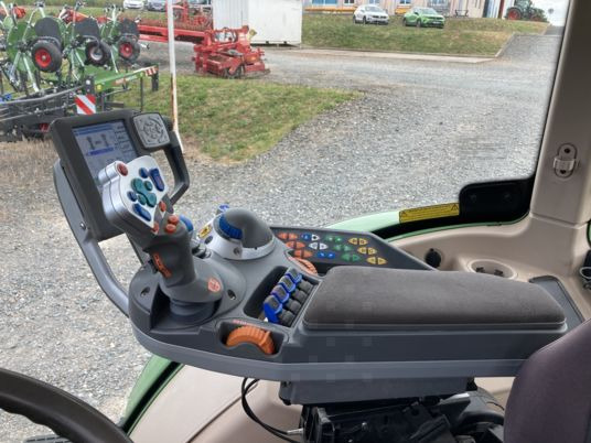 Traktor Fendt 514 POWER PLUS S4: obrázok 6