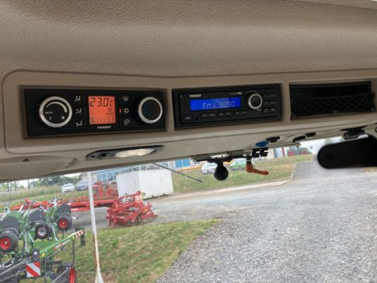 Fendt 514 POWER PLUS S4 - Traktor: obrázok 5 Fendt 514 POWER PLUS S4 - Traktor: obrázok 5