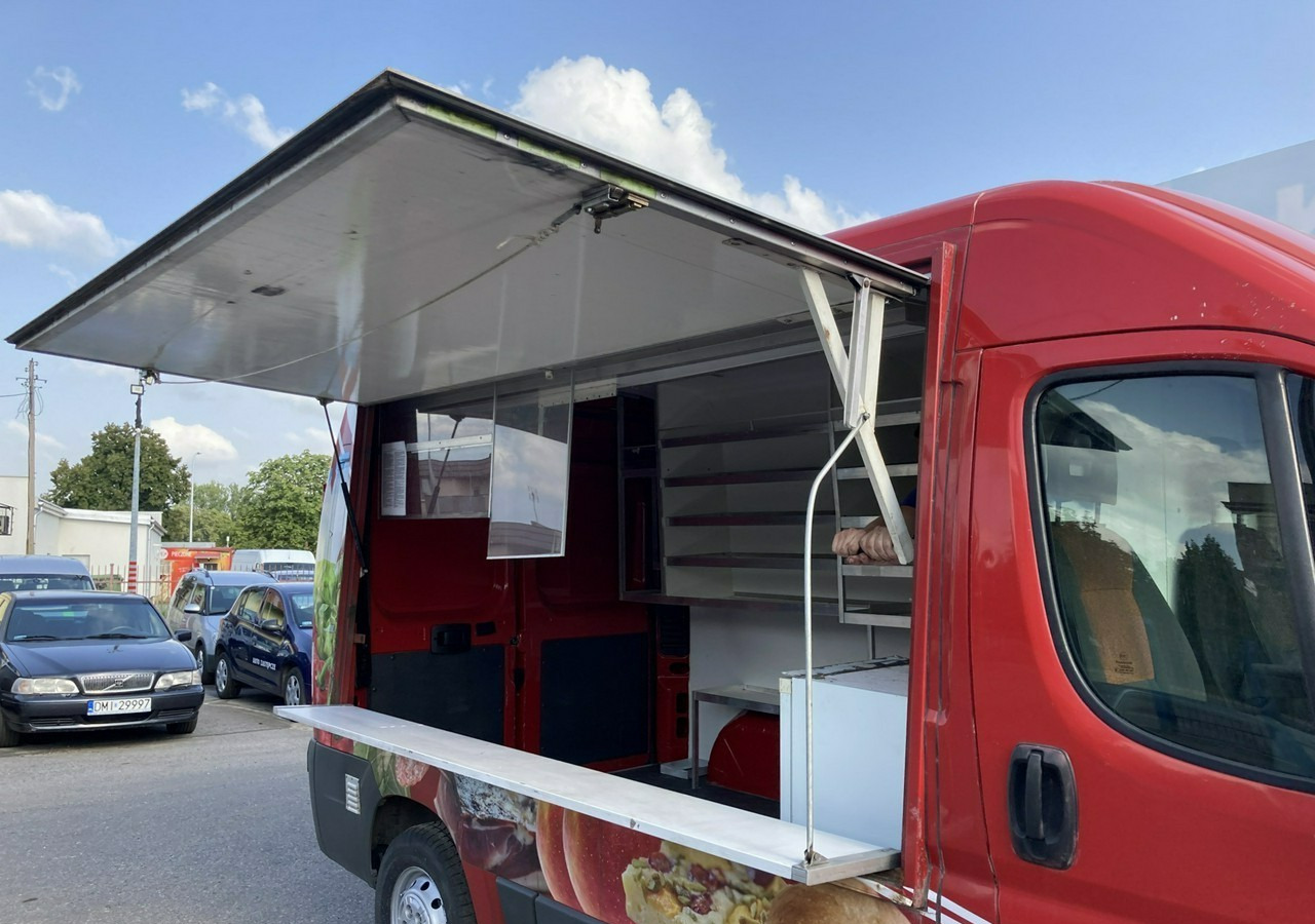 Citroen Jumper Jumper Autosklep Gastronomiczny Food Truck Foodtruck sklep bar 2015 - Pojazdná predajňa: obrázok 4 Citroen Jumper Jumper Autosklep Gastronomiczny Food Truck Foodtruck sklep bar 2015 - Pojazdná predajňa: obrázok 4