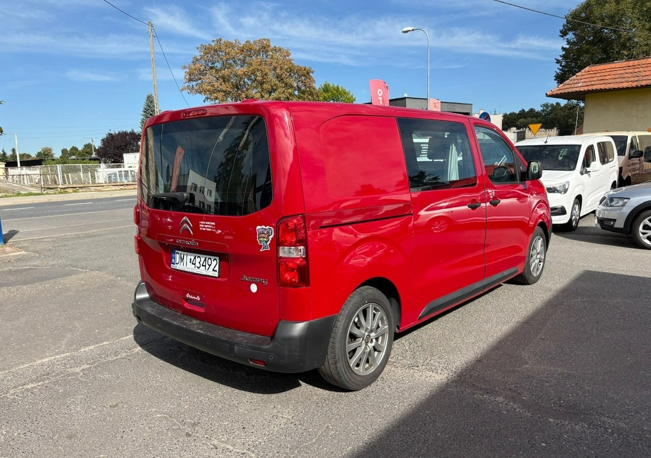 Citroen Jumpy II Jumpy 1.6HDI 115KM Klima A La Kamper 3 osobowy 2016 - Automobil: obrázok 3 Citroen Jumpy II Jumpy 1.6HDI 115KM Klima A La Kamper 3 osobowy 2016 - Automobil: obrázok 3