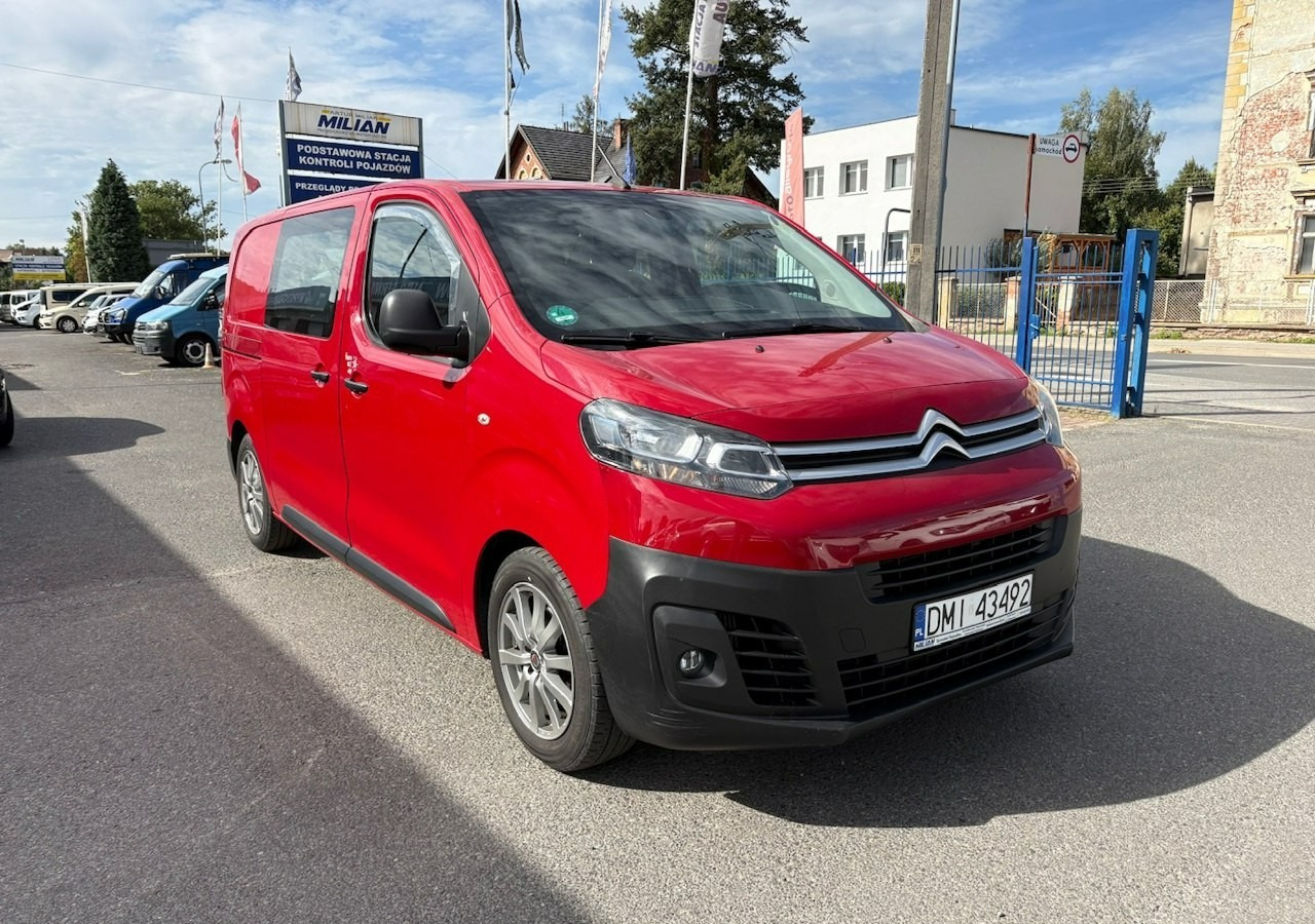 Citroen Jumpy II Jumpy 1.6HDI 115KM Klima A La Kamper 3 osobowy 2016 - Automobil: obrázok 1 Citroen Jumpy II Jumpy 1.6HDI 115KM Klima A La Kamper 3 osobowy 2016 - Automobil: obrázok 1