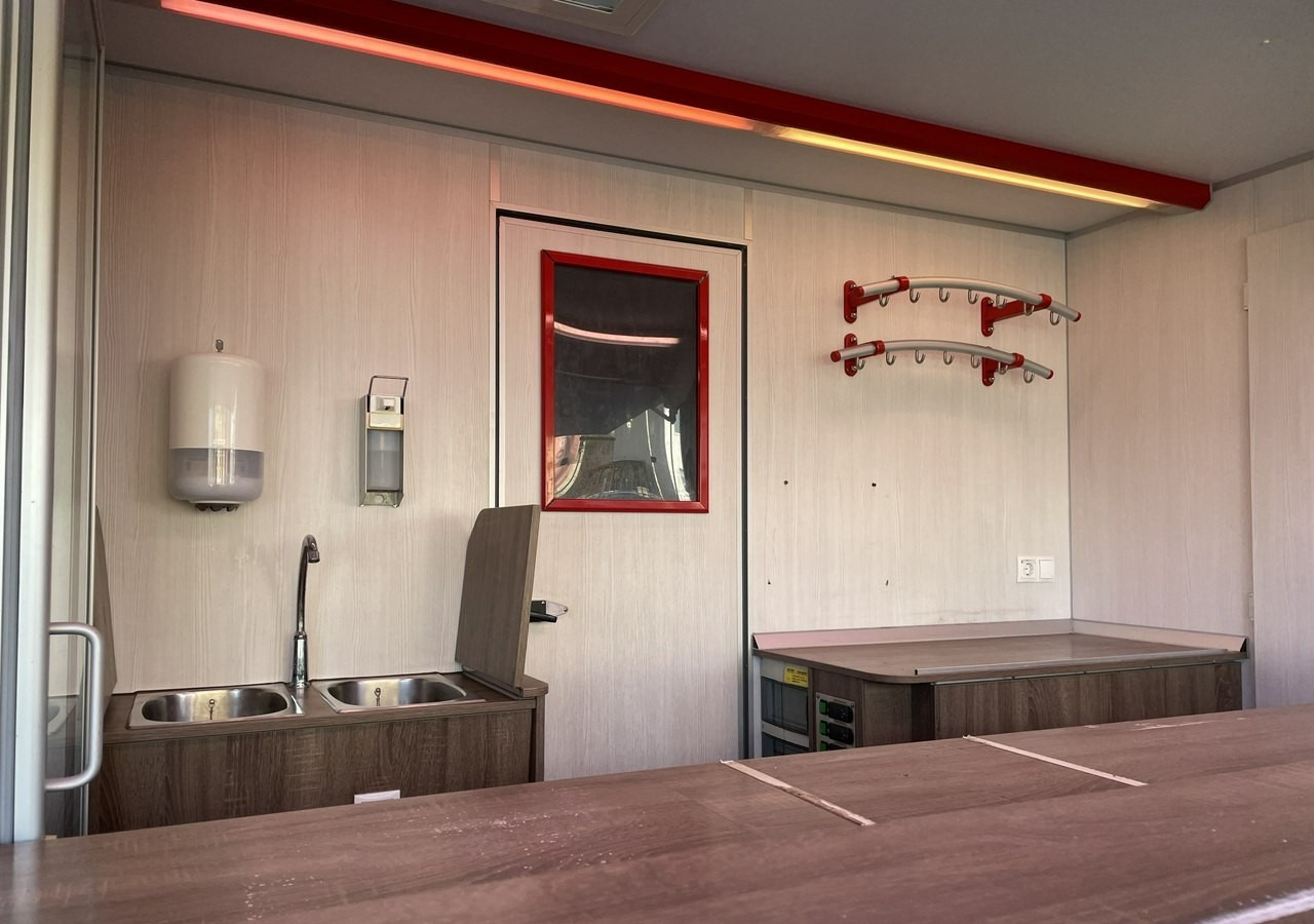 Fiat Ducato Autosklep Gastronomiczny Food Truck Foodtruck sklep W-zasil 2019 BOR - Pojazdná predajňa: obrázok 4 Fiat Ducato Autosklep Gastronomiczny Food Truck Foodtruck sklep W-zasil 2019 BOR - Pojazdná predajňa: obrázok 4