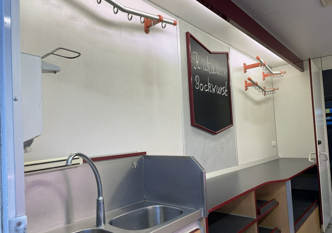 Fiat Ducato Autosklep Wędlin Gastronomiczny food truck foodtruck sklep Borco 200 - Pojazdná predajňa: obrázok 5 Fiat Ducato Autosklep Wędlin Gastronomiczny food truck foodtruck sklep Borco 200 - Pojazdná predajňa: obrázok 5