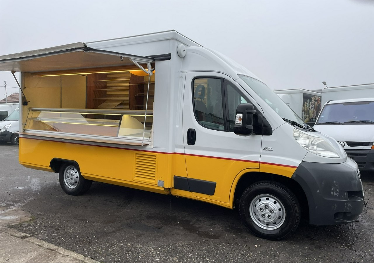 Fiat Ducato Autosklep piecz Gastronomiczny Food Truck Foodtruck sklep 132tkm Bor - Pojazdná predajňa: obrázok 5 Fiat Ducato Autosklep piecz Gastronomiczny Food Truck Foodtruck sklep 132tkm Bor - Pojazdná predajňa: obrázok 5