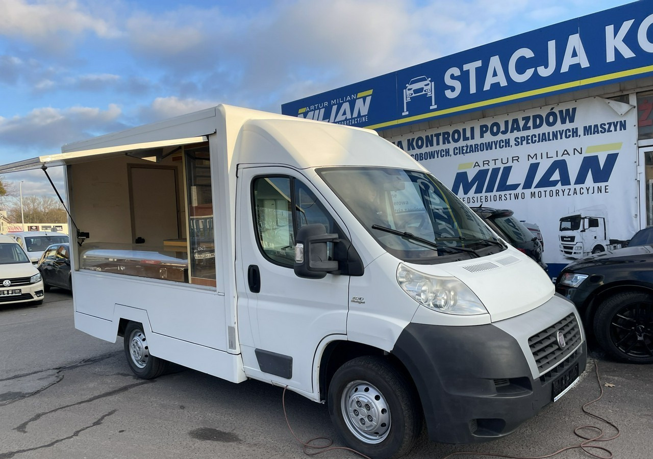 Fiat Ducato Autosklep pieczywa Gastronomiczny Food Truck Foodtruck sklep 2011 - Pojazdná predajňa: obrázok 1 Fiat Ducato Autosklep pieczywa Gastronomiczny Food Truck Foodtruck sklep 2011 - Pojazdná predajňa: obrázok 1