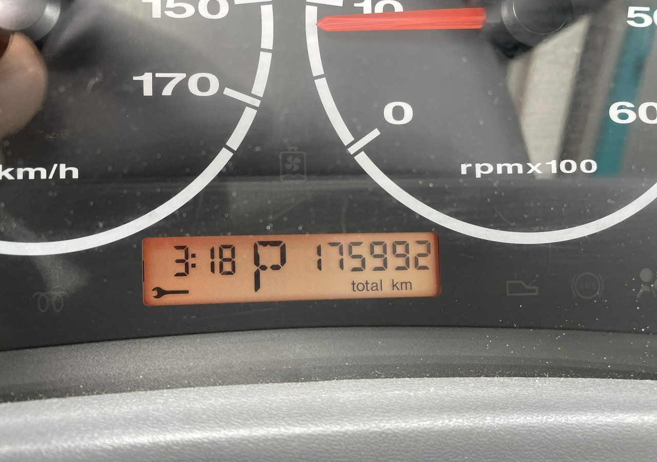 Pojazdná predajňa Fiat Ducato Autosklep pieczywa Gastronomiczny Food Truck Foodtruck sklep Borco: obrázok 14 Pojazdná predajňa Fiat Ducato Autosklep pieczywa Gastronomiczny Food Truck Foodtruck sklep Borco: obrázok 14