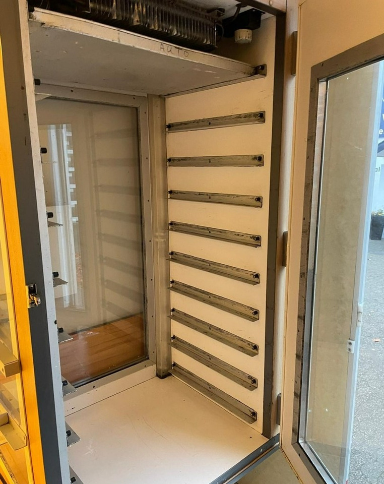 Fiat Ducato Autosklep pieczywa Gastronomiczny Food Truck Foodtruck sklep Borco - Pojazdná predajňa: obrázok 4 Fiat Ducato Autosklep pieczywa Gastronomiczny Food Truck Foodtruck sklep Borco - Pojazdná predajňa: obrázok 4