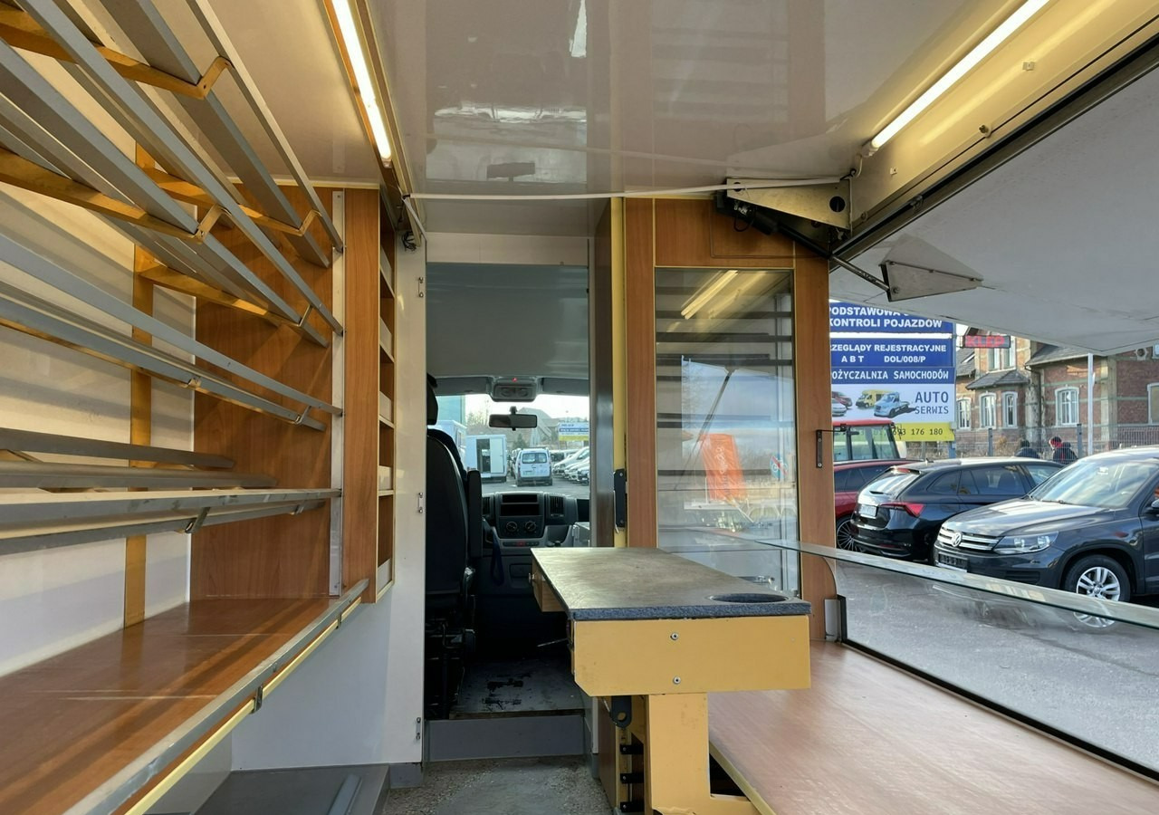 Fiat Ducato Autosklep pieczywa Gastronomiczny Food Truck Foodtruck sklep bar 201 - Pojazdná predajňa: obrázok 4 Fiat Ducato Autosklep pieczywa Gastronomiczny Food Truck Foodtruck sklep bar 201 - Pojazdná predajňa: obrázok 4