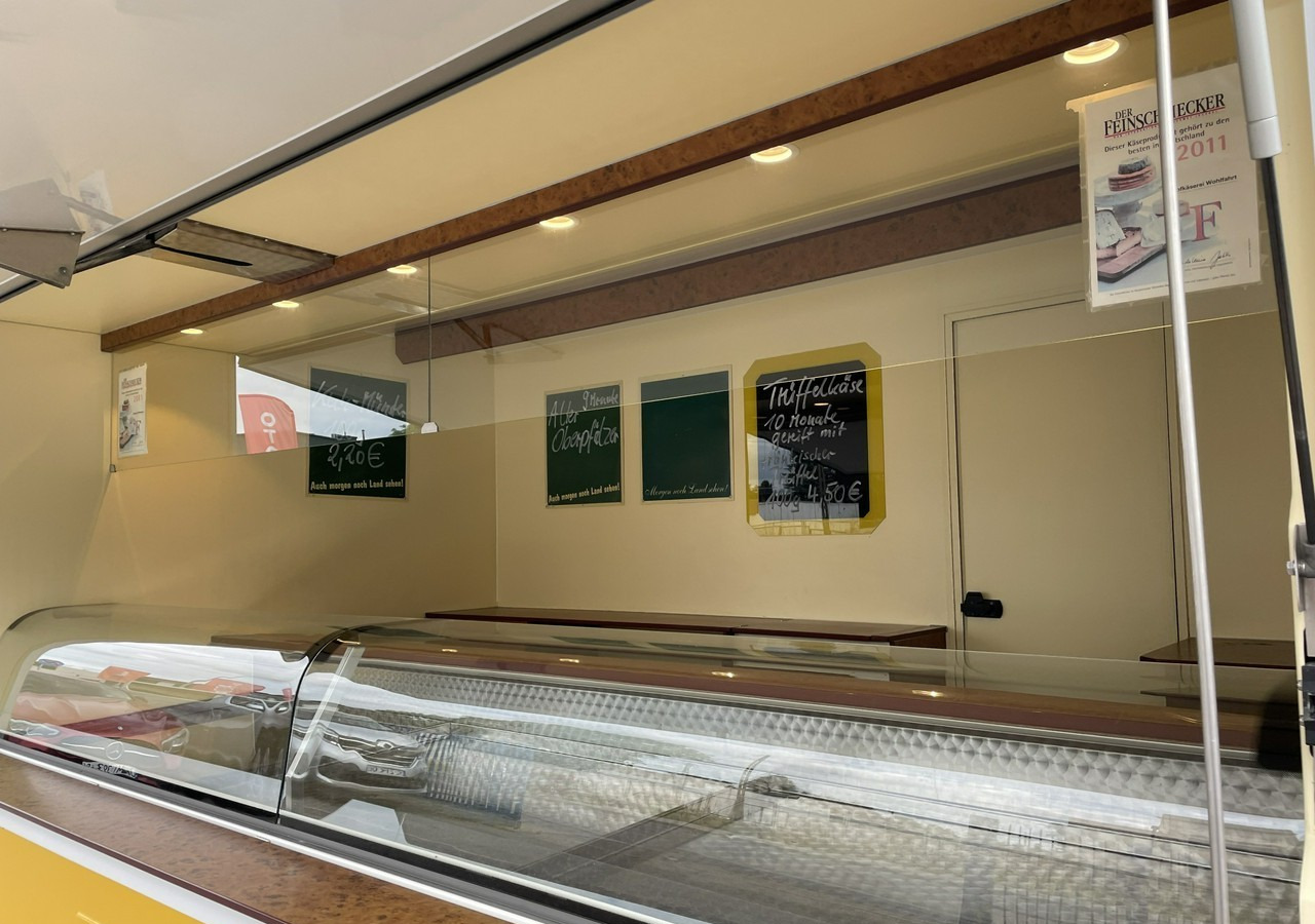 Fiat Ducato Ducato Autosklep wędlin Gastronomiczny Food Truck Foodtruck Sklep200 - Pojazdná predajňa: obrázok 5 Fiat Ducato Ducato Autosklep wędlin Gastronomiczny Food Truck Foodtruck Sklep200 - Pojazdná predajňa: obrázok 5