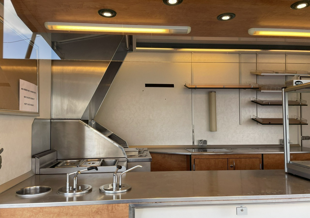 Pojazdná predajňa Fiat Ducato Fiat Autosklep Grill Gastronomiczny Food Truck Foodtruck sklep: obrázok 6