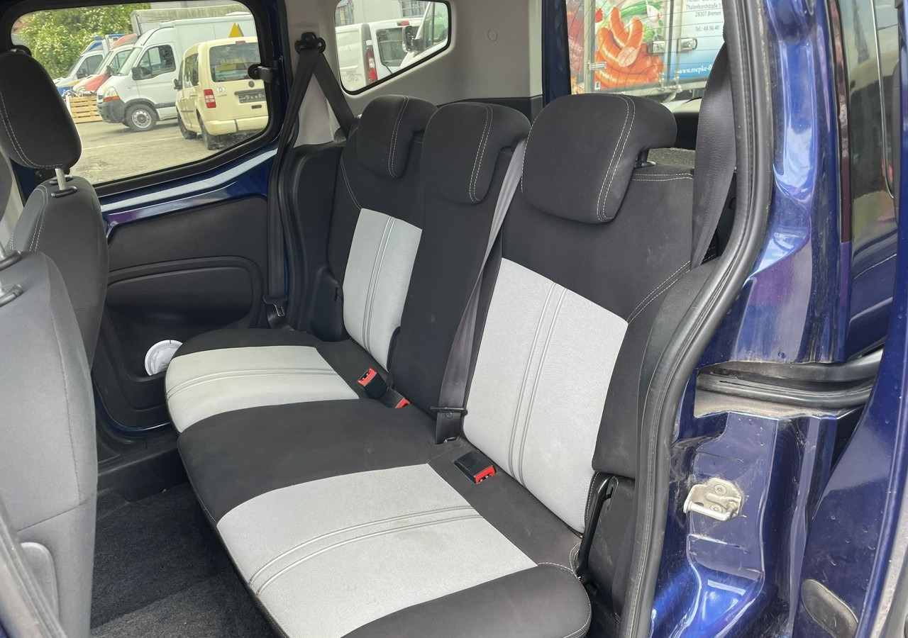 Fiat Qubo Fiat Qubo 1.3-95KM Klima 2013 - Automobil: obrázok 5 Fiat Qubo Fiat Qubo 1.3-95KM Klima 2013 - Automobil: obrázok 5