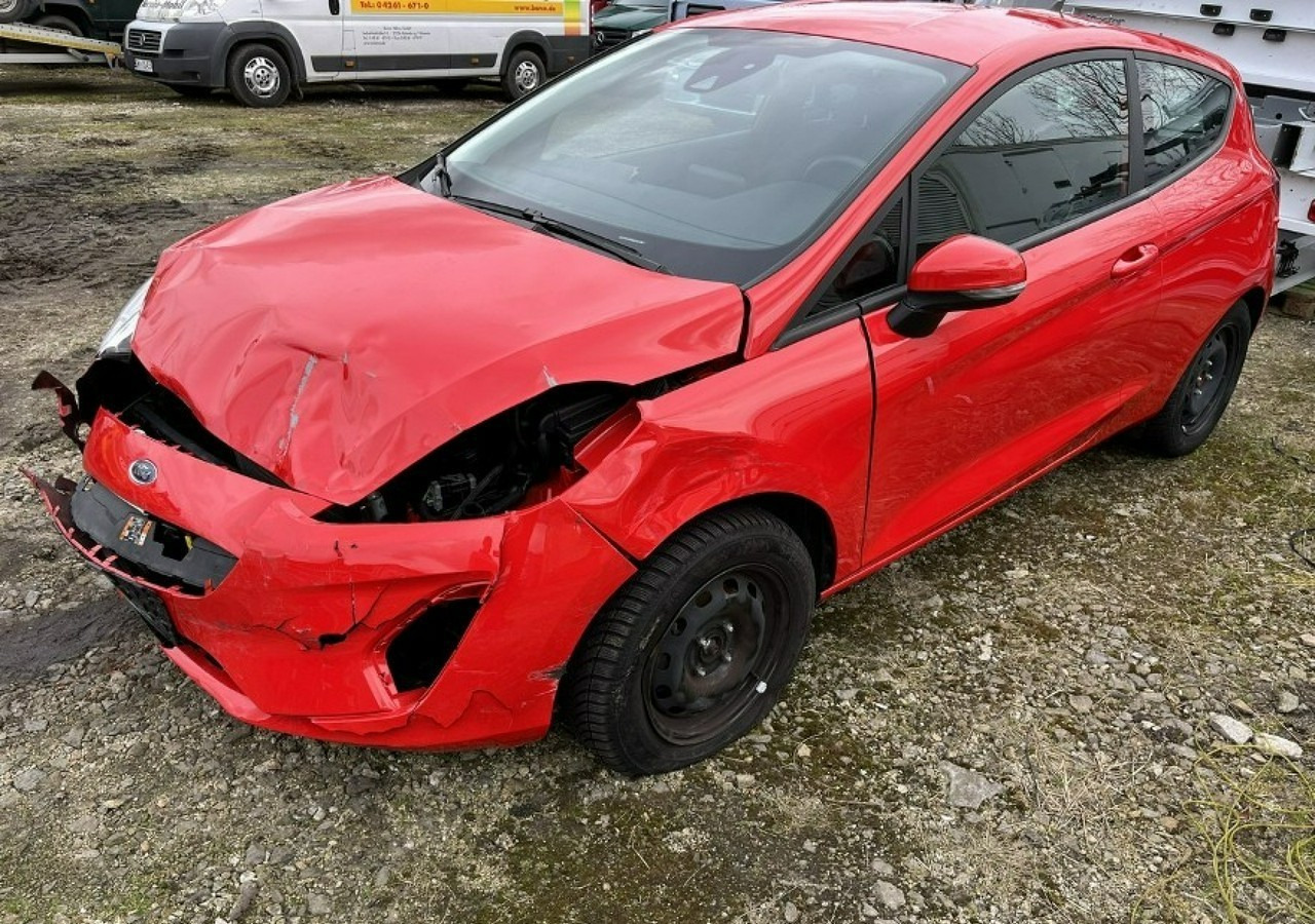 Ford Fiesta IX LIFT 1.1 Benzyna 75KM Klima Carplay Pakiet Winter Cool&Connect 2021 - Hatchback: obrázok 4 Ford Fiesta IX LIFT 1.1 Benzyna 75KM Klima Carplay Pakiet Winter Cool&Connect 2021 - Hatchback: obrázok 4