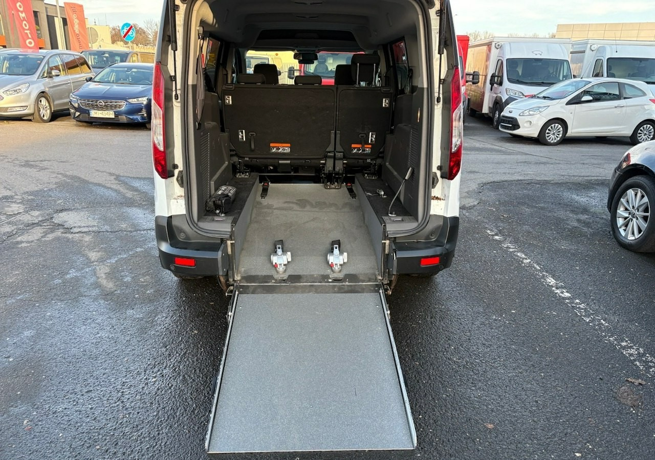 Ford Tourneo Connect II Connect Automat dla niepełnosprawnych Rampa Inwalida PFRON 2021 - Kombi: obrázok 5 Ford Tourneo Connect II Connect Automat dla niepełnosprawnych Rampa Inwalida PFRON 2021 - Kombi: obrázok 5