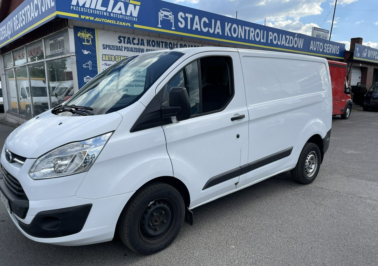 Ford Transit Transit Custom Transit Custom 2.0 Klima 153tkm Model 2018 - Furgon: obrázok 3 Ford Transit Transit Custom Transit Custom 2.0 Klima 153tkm Model 2018 - Furgon: obrázok 3