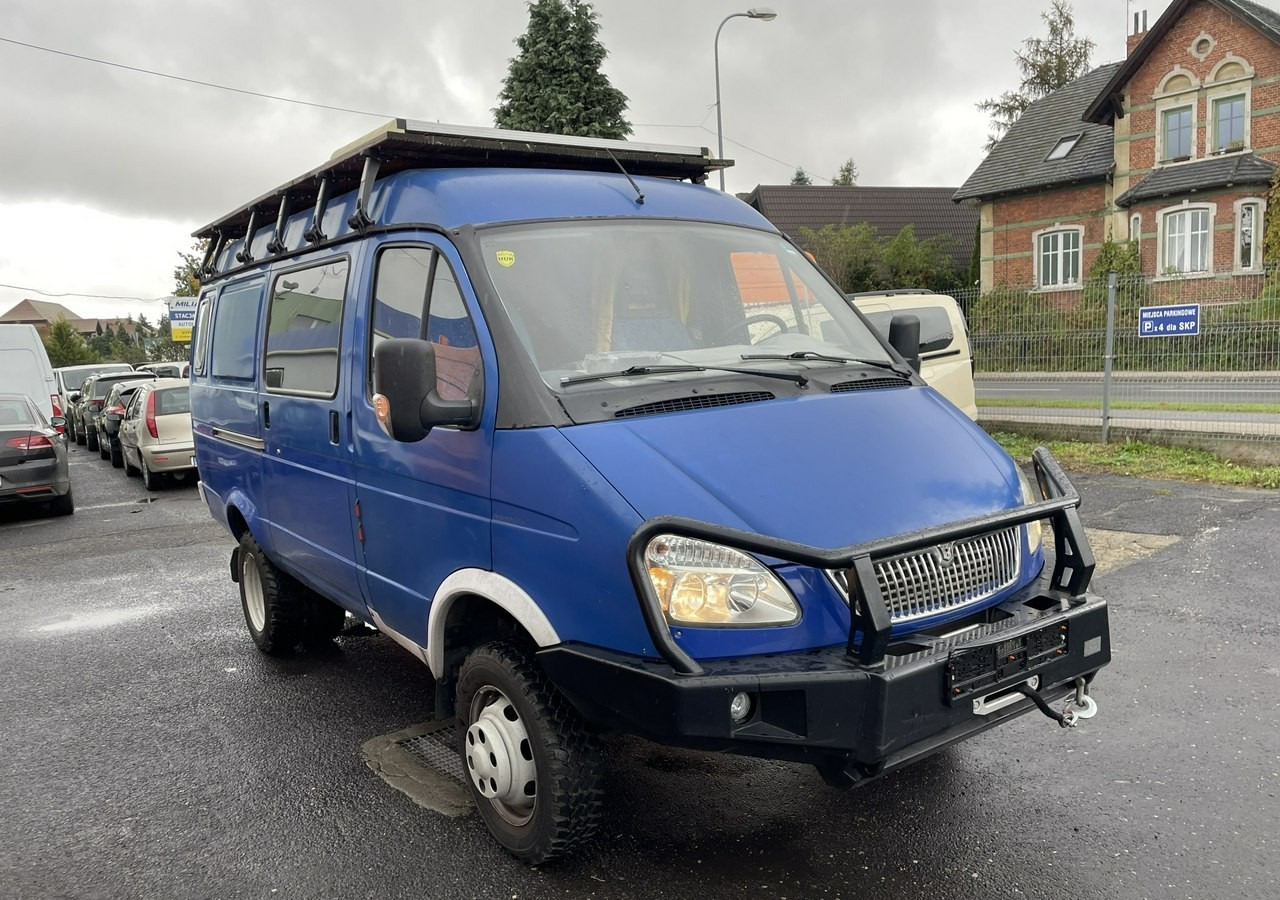 Gaz Gazela Gaz Gazelle Kamper furgon 4X4 benzyna + GAZ LPG Solar 94329km 2010 - Furgon: obrázok 1 Gaz Gazela Gaz Gazelle Kamper furgon 4X4 benzyna + GAZ LPG Solar 94329km 2010 - Furgon: obrázok 1