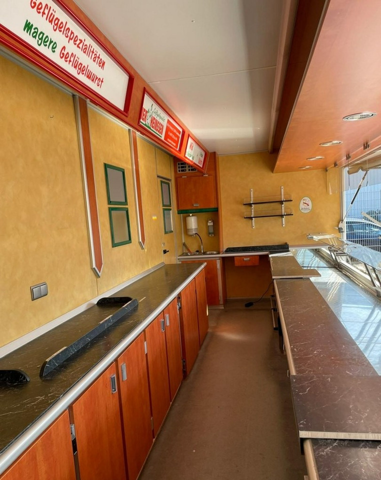 Fiat Ducato Autosklep wędlin Gastronomiczna food truck foodtruck sklep Borco 20 - Iné stroje: obrázok 3 Fiat Ducato Autosklep wędlin Gastronomiczna food truck foodtruck sklep Borco 20 - Iné stroje: obrázok 3