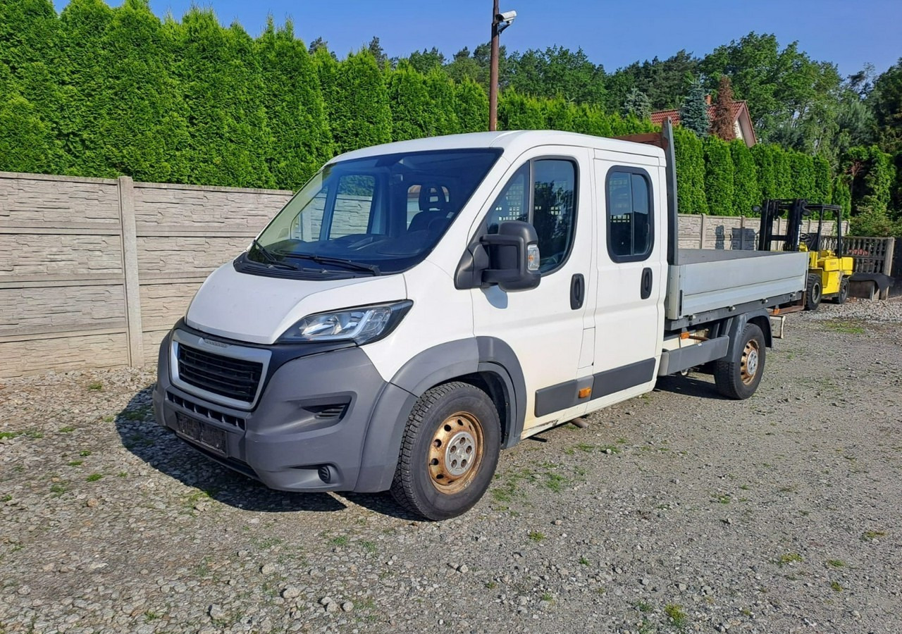 Peugeot Boxer Peugeot Boxer 2.0-130KM klima dokka Brygadówka doka 122tkm 2017 - Iné stroje: obrázok 3 Peugeot Boxer Peugeot Boxer 2.0-130KM klima dokka Brygadówka doka 122tkm 2017 - Iné stroje: obrázok 3