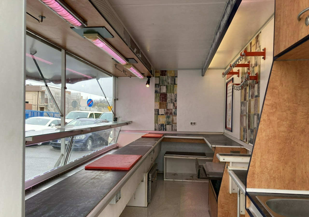 Inna Inny Autosklep wedlin Gastronomiczna food truck foodtruck sklep bar 2004 - Predajná príves: obrázok 5 Inna Inny Autosklep wedlin Gastronomiczna food truck foodtruck sklep bar 2004 - Predajná príves: obrázok 5