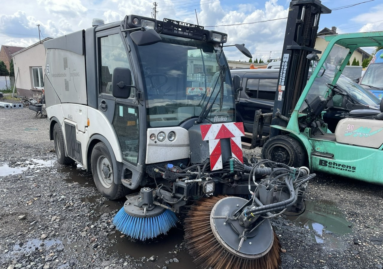 Inna Inny Hako Citymaster 2000 Zamiatarka 2016 - Zametacie vozidlo: obrázok 2 Inna Inny Hako Citymaster 2000 Zamiatarka 2016 - Zametacie vozidlo: obrázok 2