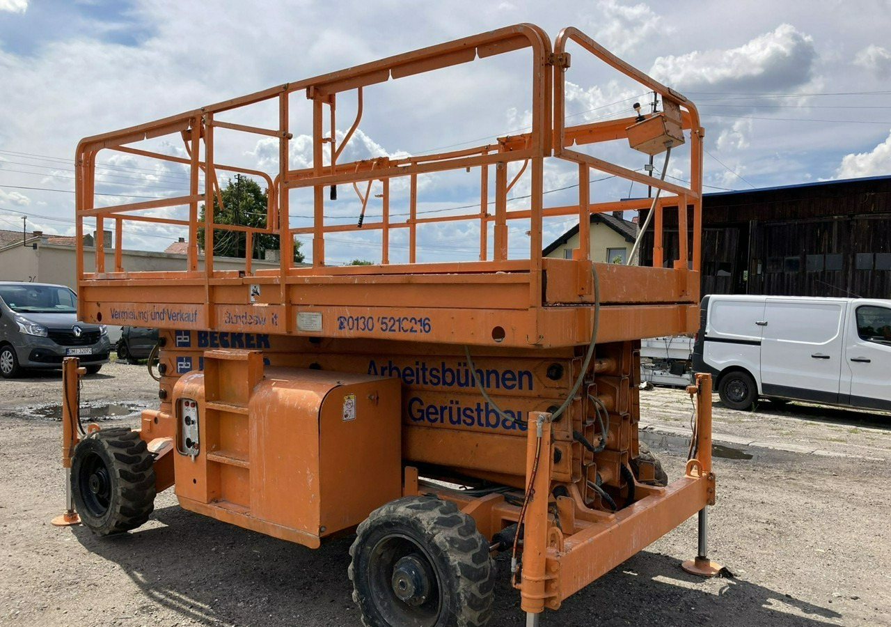 Inna Inny Podnośnik nożycowy Haulotte H15SDX 4x4 podpory 6905 mg 15 metrów - Samohybná plošiny: obrázok 4 Inna Inny Podnośnik nożycowy Haulotte H15SDX 4x4 podpory 6905 mg 15 metrów - Samohybná plošiny: obrázok 4