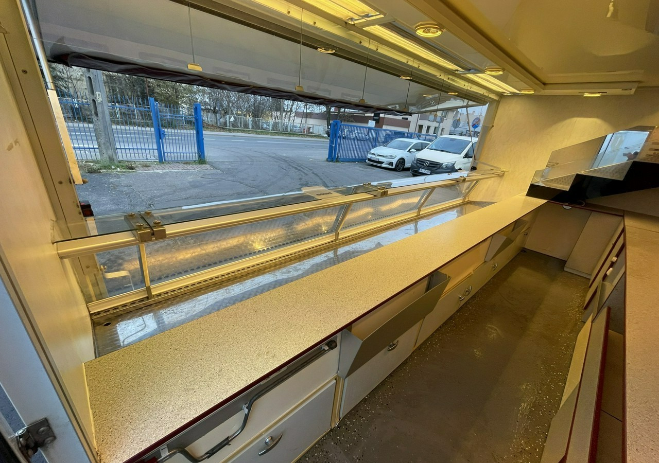 Inna Inny Przyczepa Gastronomiczna food truck foodtruck Autosklep Sklep bar - Predajná príves: obrázok 5 Inna Inny Przyczepa Gastronomiczna food truck foodtruck Autosklep Sklep bar - Predajná príves: obrázok 5